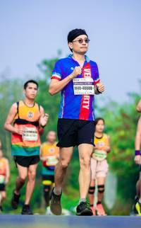 BIB: 48080
                            <button type="button" onclick="openModal(10110478)" class="btn btn-primary btn-sm float-right btn-popup" data-toggle="modal" data-target=".modal-high-quality">
                        <i class="fas fa-shopping-cart"></i> Add to Cart
                    </button>
                                            <button type="button" onclick="isThisMe(10110478, true)" class="btn btn-success btn-sm float-right btn-popup btn-isme hidden" data-toggle="tooltip" data-placement="bottom" title="นี่คือรูปของคุณใช่ไหม คลิกที่นี่เพื่อเอาเข้าอัลบั้ม">
                        <i class="fas fa-plus"></i> Add to album
                    </button>
                    <button type="button" onclick="isThisMe(10110478, false)" class="btn btn-warning btn-sm float-right btn-popup btn-isnotme hidden">
                        <i class="fas fa-ban"></i> Remove from album
                    </button>