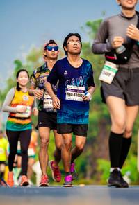 BIB: 43050
                            <button type="button" onclick="openModal(10393238)" class="btn btn-primary btn-sm float-right btn-popup" data-toggle="modal" data-target=".modal-high-quality">
                        <i class="fas fa-shopping-cart"></i> Add to Cart
                    </button>
                                            <button type="button" onclick="isThisMe(10393238, true)" class="btn btn-success btn-sm float-right btn-popup btn-isme hidden" data-toggle="tooltip" data-placement="bottom" title="นี่คือรูปของคุณใช่ไหม คลิกที่นี่เพื่อเอาเข้าอัลบั้ม">
                        <i class="fas fa-plus"></i> Add to album
                    </button>
                    <button type="button" onclick="isThisMe(10393238, false)" class="btn btn-warning btn-sm float-right btn-popup btn-isnotme hidden">
                        <i class="fas fa-ban"></i> Remove from album
                    </button>