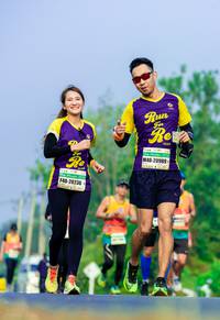 BIB: 20989, 20236
                            <button type="button" onclick="openModal(10193769)" class="btn btn-primary btn-sm float-right btn-popup" data-toggle="modal" data-target=".modal-high-quality">
                        <i class="fas fa-shopping-cart"></i> Add to Cart
                    </button>
                                            <button type="button" onclick="isThisMe(10193769, true)" class="btn btn-success btn-sm float-right btn-popup btn-isme hidden" data-toggle="tooltip" data-placement="bottom" title="นี่คือรูปของคุณใช่ไหม คลิกที่นี่เพื่อเอาเข้าอัลบั้ม">
                        <i class="fas fa-plus"></i> Add to album
                    </button>
                    <button type="button" onclick="isThisMe(10193769, false)" class="btn btn-warning btn-sm float-right btn-popup btn-isnotme hidden">
                        <i class="fas fa-ban"></i> Remove from album
                    </button>