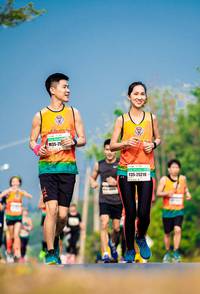 BIB: 25219
                            <button type="button" onclick="openModal(10424618)" class="btn btn-primary btn-sm float-right btn-popup" data-toggle="modal" data-target=".modal-high-quality">
                        <i class="fas fa-shopping-cart"></i> Add to Cart
                    </button>
                                            <button type="button" onclick="isThisMe(10424618, true)" class="btn btn-success btn-sm float-right btn-popup btn-isme hidden" data-toggle="tooltip" data-placement="bottom" title="นี่คือรูปของคุณใช่ไหม คลิกที่นี่เพื่อเอาเข้าอัลบั้ม">
                        <i class="fas fa-plus"></i> Add to album
                    </button>
                    <button type="button" onclick="isThisMe(10424618, false)" class="btn btn-warning btn-sm float-right btn-popup btn-isnotme hidden">
                        <i class="fas fa-ban"></i> Remove from album
                    </button>