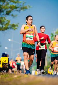 BIB: 27843, 26209, 
                            <button type="button" onclick="openModal(10402681)" class="btn btn-primary btn-sm float-right btn-popup" data-toggle="modal" data-target=".modal-high-quality">
                        <i class="fas fa-shopping-cart"></i> Add to Cart
                    </button>
                                            <button type="button" onclick="isThisMe(10402681, true)" class="btn btn-success btn-sm float-right btn-popup btn-isme hidden" data-toggle="tooltip" data-placement="bottom" title="นี่คือรูปของคุณใช่ไหม คลิกที่นี่เพื่อเอาเข้าอัลบั้ม">
                        <i class="fas fa-plus"></i> Add to album
                    </button>
                    <button type="button" onclick="isThisMe(10402681, false)" class="btn btn-warning btn-sm float-right btn-popup btn-isnotme hidden">
                        <i class="fas fa-ban"></i> Remove from album
                    </button>