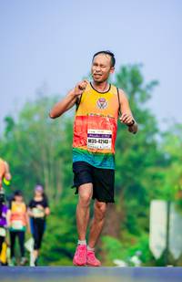 BIB: 42143
                            <button type="button" onclick="openModal(10193828)" class="btn btn-primary btn-sm float-right btn-popup" data-toggle="modal" data-target=".modal-high-quality">
                        <i class="fas fa-shopping-cart"></i> Add to Cart
                    </button>
                                            <button type="button" onclick="isThisMe(10193828, true)" class="btn btn-success btn-sm float-right btn-popup btn-isme hidden" data-toggle="tooltip" data-placement="bottom" title="นี่คือรูปของคุณใช่ไหม คลิกที่นี่เพื่อเอาเข้าอัลบั้ม">
                        <i class="fas fa-plus"></i> Add to album
                    </button>
                    <button type="button" onclick="isThisMe(10193828, false)" class="btn btn-warning btn-sm float-right btn-popup btn-isnotme hidden">
                        <i class="fas fa-ban"></i> Remove from album
                    </button>