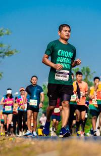 BIB: 41907
                            <button type="button" onclick="openModal(10424886)" class="btn btn-primary btn-sm float-right btn-popup" data-toggle="modal" data-target=".modal-high-quality">
                        <i class="fas fa-shopping-cart"></i> Add to Cart
                    </button>
                                            <button type="button" onclick="isThisMe(10424886, true)" class="btn btn-success btn-sm float-right btn-popup btn-isme hidden" data-toggle="tooltip" data-placement="bottom" title="นี่คือรูปของคุณใช่ไหม คลิกที่นี่เพื่อเอาเข้าอัลบั้ม">
                        <i class="fas fa-plus"></i> Add to album
                    </button>
                    <button type="button" onclick="isThisMe(10424886, false)" class="btn btn-warning btn-sm float-right btn-popup btn-isnotme hidden">
                        <i class="fas fa-ban"></i> Remove from album
                    </button>