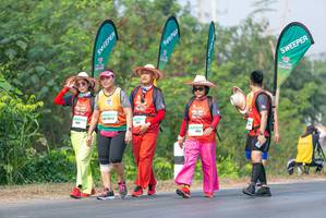 BIB: 05542, 
                            <button type="button" onclick="openModal(8651816)" class="btn btn-primary btn-sm float-right btn-popup" data-toggle="modal" data-target=".modal-high-quality">
                        <i class="fas fa-shopping-cart"></i> Add to Cart
                    </button>
                                            <button type="button" onclick="isThisMe(8651816, true)" class="btn btn-success btn-sm float-right btn-popup btn-isme hidden" data-toggle="tooltip" data-placement="bottom" title="นี่คือรูปของคุณใช่ไหม คลิกที่นี่เพื่อเอาเข้าอัลบั้ม">
                        <i class="fas fa-plus"></i> Add to album
                    </button>
                    <button type="button" onclick="isThisMe(8651816, false)" class="btn btn-warning btn-sm float-right btn-popup btn-isnotme hidden">
                        <i class="fas fa-ban"></i> Remove from album
                    </button>