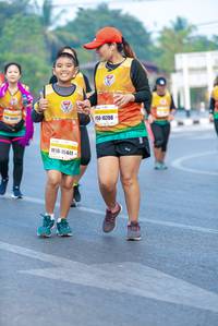BIB: 16208, 15441
                            <button type="button" onclick="openModal(9381174)" class="btn btn-primary btn-sm float-right btn-popup" data-toggle="modal" data-target=".modal-high-quality">
                        <i class="fas fa-shopping-cart"></i> Add to Cart
                    </button>
                                            <button type="button" onclick="isThisMe(9381174, true)" class="btn btn-success btn-sm float-right btn-popup btn-isme hidden" data-toggle="tooltip" data-placement="bottom" title="นี่คือรูปของคุณใช่ไหม คลิกที่นี่เพื่อเอาเข้าอัลบั้ม">
                        <i class="fas fa-plus"></i> Add to album
                    </button>
                    <button type="button" onclick="isThisMe(9381174, false)" class="btn btn-warning btn-sm float-right btn-popup btn-isnotme hidden">
                        <i class="fas fa-ban"></i> Remove from album
                    </button>