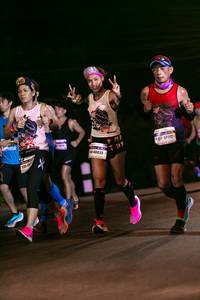 BIB: 40035
                            <button type="button" onclick="openModal(9691893)" class="btn btn-primary btn-sm float-right btn-popup" data-toggle="modal" data-target=".modal-high-quality">
                        <i class="fas fa-shopping-cart"></i> Add to Cart
                    </button>
                                            <button type="button" onclick="isThisMe(9691893, true)" class="btn btn-success btn-sm float-right btn-popup btn-isme hidden" data-toggle="tooltip" data-placement="bottom" title="นี่คือรูปของคุณใช่ไหม คลิกที่นี่เพื่อเอาเข้าอัลบั้ม">
                        <i class="fas fa-plus"></i> Add to album
                    </button>
                    <button type="button" onclick="isThisMe(9691893, false)" class="btn btn-warning btn-sm float-right btn-popup btn-isnotme hidden">
                        <i class="fas fa-ban"></i> Remove from album
                    </button>