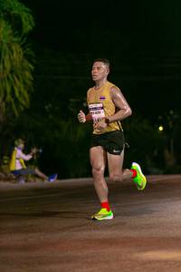 BIB: 091
                            <button type="button" onclick="openModal(9683305)" class="btn btn-primary btn-sm float-right btn-popup" data-toggle="modal" data-target=".modal-high-quality">
                        <i class="fas fa-shopping-cart"></i> Add to Cart
                    </button>
                                            <button type="button" onclick="isThisMe(9683305, true)" class="btn btn-success btn-sm float-right btn-popup btn-isme hidden" data-toggle="tooltip" data-placement="bottom" title="นี่คือรูปของคุณใช่ไหม คลิกที่นี่เพื่อเอาเข้าอัลบั้ม">
                        <i class="fas fa-plus"></i> Add to album
                    </button>
                    <button type="button" onclick="isThisMe(9683305, false)" class="btn btn-warning btn-sm float-right btn-popup btn-isnotme hidden">
                        <i class="fas fa-ban"></i> Remove from album
                    </button>