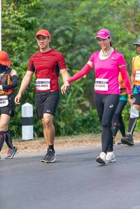 BIB: 46993, 46983, 0187
                            <button type="button" onclick="openModal(8866144)" class="btn btn-primary btn-sm float-right btn-popup" data-toggle="modal" data-target=".modal-high-quality">
                        <i class="fas fa-shopping-cart"></i> Add to Cart
                    </button>
                                            <button type="button" onclick="isThisMe(8866144, true)" class="btn btn-success btn-sm float-right btn-popup btn-isme hidden" data-toggle="tooltip" data-placement="bottom" title="นี่คือรูปของคุณใช่ไหม คลิกที่นี่เพื่อเอาเข้าอัลบั้ม">
                        <i class="fas fa-plus"></i> Add to album
                    </button>
                    <button type="button" onclick="isThisMe(8866144, false)" class="btn btn-warning btn-sm float-right btn-popup btn-isnotme hidden">
                        <i class="fas fa-ban"></i> Remove from album
                    </button>