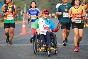 BIB: 4142, 2510, 47063, 45284, 48004
                            <button type="button" onclick="openModal(9567096)" class="btn btn-primary btn-sm float-right btn-popup" data-toggle="modal" data-target=".modal-high-quality">
                        <i class="fas fa-shopping-cart"></i> Add to Cart
                    </button>
                                            <button type="button" onclick="isThisMe(9567096, true)" class="btn btn-success btn-sm float-right btn-popup btn-isme hidden" data-toggle="tooltip" data-placement="bottom" title="นี่คือรูปของคุณใช่ไหม คลิกที่นี่เพื่อเอาเข้าอัลบั้ม">
                        <i class="fas fa-plus"></i> Add to album
                    </button>
                    <button type="button" onclick="isThisMe(9567096, false)" class="btn btn-warning btn-sm float-right btn-popup btn-isnotme hidden">
                        <i class="fas fa-ban"></i> Remove from album
                    </button>