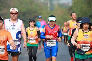 BIB: 42195, 45042, 40071, 447, 46938, 5994
                            <button type="button" onclick="openModal(9571774)" class="btn btn-primary btn-sm float-right btn-popup" data-toggle="modal" data-target=".modal-high-quality">
                        <i class="fas fa-shopping-cart"></i> Add to Cart
                    </button>
                                            <button type="button" onclick="isThisMe(9571774, true)" class="btn btn-success btn-sm float-right btn-popup btn-isme hidden" data-toggle="tooltip" data-placement="bottom" title="นี่คือรูปของคุณใช่ไหม คลิกที่นี่เพื่อเอาเข้าอัลบั้ม">
                        <i class="fas fa-plus"></i> Add to album
                    </button>
                    <button type="button" onclick="isThisMe(9571774, false)" class="btn btn-warning btn-sm float-right btn-popup btn-isnotme hidden">
                        <i class="fas fa-ban"></i> Remove from album
                    </button>