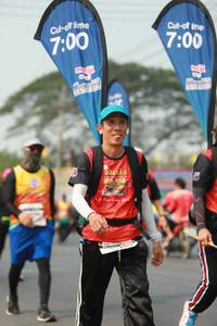 BIB: 700
                            <button type="button" onclick="openModal(9564948)" class="btn btn-primary btn-sm float-right btn-popup" data-toggle="modal" data-target=".modal-high-quality">
                        <i class="fas fa-shopping-cart"></i> Add to Cart
                    </button>
                                            <button type="button" onclick="isThisMe(9564948, true)" class="btn btn-success btn-sm float-right btn-popup btn-isme hidden" data-toggle="tooltip" data-placement="bottom" title="นี่คือรูปของคุณใช่ไหม คลิกที่นี่เพื่อเอาเข้าอัลบั้ม">
                        <i class="fas fa-plus"></i> Add to album
                    </button>
                    <button type="button" onclick="isThisMe(9564948, false)" class="btn btn-warning btn-sm float-right btn-popup btn-isnotme hidden">
                        <i class="fas fa-ban"></i> Remove from album
                    </button>