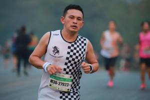 BIB: 27923
                            <button type="button" onclick="openModal(9541572)" class="btn btn-primary btn-sm float-right btn-popup" data-toggle="modal" data-target=".modal-high-quality">
                        <i class="fas fa-shopping-cart"></i> Add to Cart
                    </button>
                                            <button type="button" onclick="isThisMe(9541572, true)" class="btn btn-success btn-sm float-right btn-popup btn-isme hidden" data-toggle="tooltip" data-placement="bottom" title="นี่คือรูปของคุณใช่ไหม คลิกที่นี่เพื่อเอาเข้าอัลบั้ม">
                        <i class="fas fa-plus"></i> Add to album
                    </button>
                    <button type="button" onclick="isThisMe(9541572, false)" class="btn btn-warning btn-sm float-right btn-popup btn-isnotme hidden">
                        <i class="fas fa-ban"></i> Remove from album
                    </button>
