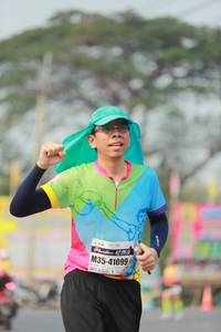 BIB: 41099
                            <button type="button" onclick="openModal(9555247)" class="btn btn-primary btn-sm float-right btn-popup" data-toggle="modal" data-target=".modal-high-quality">
                        <i class="fas fa-shopping-cart"></i> Add to Cart
                    </button>
                                            <button type="button" onclick="isThisMe(9555247, true)" class="btn btn-success btn-sm float-right btn-popup btn-isme hidden" data-toggle="tooltip" data-placement="bottom" title="นี่คือรูปของคุณใช่ไหม คลิกที่นี่เพื่อเอาเข้าอัลบั้ม">
                        <i class="fas fa-plus"></i> Add to album
                    </button>
                    <button type="button" onclick="isThisMe(9555247, false)" class="btn btn-warning btn-sm float-right btn-popup btn-isnotme hidden">
                        <i class="fas fa-ban"></i> Remove from album
                    </button>