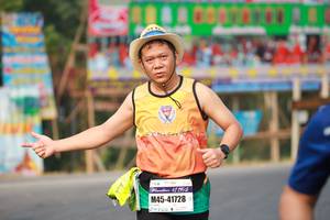 BIB: 12195, 41728
                            <button type="button" onclick="openModal(9570133)" class="btn btn-primary btn-sm float-right btn-popup" data-toggle="modal" data-target=".modal-high-quality">
                        <i class="fas fa-shopping-cart"></i> Add to Cart
                    </button>
                                            <button type="button" onclick="isThisMe(9570133, true)" class="btn btn-success btn-sm float-right btn-popup btn-isme hidden" data-toggle="tooltip" data-placement="bottom" title="นี่คือรูปของคุณใช่ไหม คลิกที่นี่เพื่อเอาเข้าอัลบั้ม">
                        <i class="fas fa-plus"></i> Add to album
                    </button>
                    <button type="button" onclick="isThisMe(9570133, false)" class="btn btn-warning btn-sm float-right btn-popup btn-isnotme hidden">
                        <i class="fas fa-ban"></i> Remove from album
                    </button>