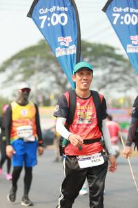 BIB: 700
                            <button type="button" onclick="openModal(9564996)" class="btn btn-primary btn-sm float-right btn-popup" data-toggle="modal" data-target=".modal-high-quality">
                        <i class="fas fa-shopping-cart"></i> Add to Cart
                    </button>
                                            <button type="button" onclick="isThisMe(9564996, true)" class="btn btn-success btn-sm float-right btn-popup btn-isme hidden" data-toggle="tooltip" data-placement="bottom" title="นี่คือรูปของคุณใช่ไหม คลิกที่นี่เพื่อเอาเข้าอัลบั้ม">
                        <i class="fas fa-plus"></i> Add to album
                    </button>
                    <button type="button" onclick="isThisMe(9564996, false)" class="btn btn-warning btn-sm float-right btn-popup btn-isnotme hidden">
                        <i class="fas fa-ban"></i> Remove from album
                    </button>