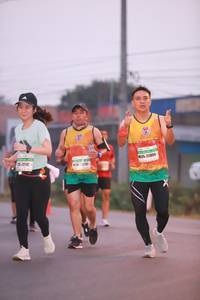 BIB: 20141, 22055
                            <button type="button" onclick="openModal(9535755)" class="btn btn-primary btn-sm float-right btn-popup" data-toggle="modal" data-target=".modal-high-quality">
                        <i class="fas fa-shopping-cart"></i> Add to Cart
                    </button>
                                            <button type="button" onclick="isThisMe(9535755, true)" class="btn btn-success btn-sm float-right btn-popup btn-isme hidden" data-toggle="tooltip" data-placement="bottom" title="นี่คือรูปของคุณใช่ไหม คลิกที่นี่เพื่อเอาเข้าอัลบั้ม">
                        <i class="fas fa-plus"></i> Add to album
                    </button>
                    <button type="button" onclick="isThisMe(9535755, false)" class="btn btn-warning btn-sm float-right btn-popup btn-isnotme hidden">
                        <i class="fas fa-ban"></i> Remove from album
                    </button>