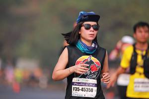 BIB: 42195, 45350
                            <button type="button" onclick="openModal(9563576)" class="btn btn-primary btn-sm float-right btn-popup" data-toggle="modal" data-target=".modal-high-quality">
                        <i class="fas fa-shopping-cart"></i> Add to Cart
                    </button>
                                            <button type="button" onclick="isThisMe(9563576, true)" class="btn btn-success btn-sm float-right btn-popup btn-isme hidden" data-toggle="tooltip" data-placement="bottom" title="นี่คือรูปของคุณใช่ไหม คลิกที่นี่เพื่อเอาเข้าอัลบั้ม">
                        <i class="fas fa-plus"></i> Add to album
                    </button>
                    <button type="button" onclick="isThisMe(9563576, false)" class="btn btn-warning btn-sm float-right btn-popup btn-isnotme hidden">
                        <i class="fas fa-ban"></i> Remove from album
                    </button>
