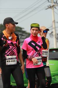 BIB: 41406, 4112, 0220, 133
                            <button type="button" onclick="openModal(9560575)" class="btn btn-primary btn-sm float-right btn-popup" data-toggle="modal" data-target=".modal-high-quality">
                        <i class="fas fa-shopping-cart"></i> Add to Cart
                    </button>
                                            <button type="button" onclick="isThisMe(9560575, true)" class="btn btn-success btn-sm float-right btn-popup btn-isme hidden" data-toggle="tooltip" data-placement="bottom" title="นี่คือรูปของคุณใช่ไหม คลิกที่นี่เพื่อเอาเข้าอัลบั้ม">
                        <i class="fas fa-plus"></i> Add to album
                    </button>
                    <button type="button" onclick="isThisMe(9560575, false)" class="btn btn-warning btn-sm float-right btn-popup btn-isnotme hidden">
                        <i class="fas fa-ban"></i> Remove from album
                    </button>