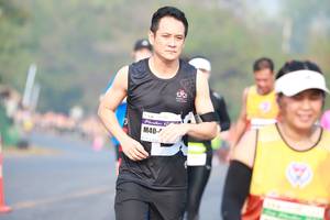 BIB: 
                            <button type="button" onclick="openModal(9555044)" class="btn btn-primary btn-sm float-right btn-popup" data-toggle="modal" data-target=".modal-high-quality">
                        <i class="fas fa-shopping-cart"></i> Add to Cart
                    </button>
                                            <button type="button" onclick="isThisMe(9555044, true)" class="btn btn-success btn-sm float-right btn-popup btn-isme hidden" data-toggle="tooltip" data-placement="bottom" title="นี่คือรูปของคุณใช่ไหม คลิกที่นี่เพื่อเอาเข้าอัลบั้ม">
                        <i class="fas fa-plus"></i> Add to album
                    </button>
                    <button type="button" onclick="isThisMe(9555044, false)" class="btn btn-warning btn-sm float-right btn-popup btn-isnotme hidden">
                        <i class="fas fa-ban"></i> Remove from album
                    </button>