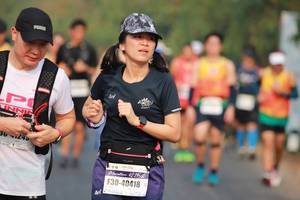 BIB: 219, 40418
                            <button type="button" onclick="openModal(9561606)" class="btn btn-primary btn-sm float-right btn-popup" data-toggle="modal" data-target=".modal-high-quality">
                        <i class="fas fa-shopping-cart"></i> Add to Cart
                    </button>
                                            <button type="button" onclick="isThisMe(9561606, true)" class="btn btn-success btn-sm float-right btn-popup btn-isme hidden" data-toggle="tooltip" data-placement="bottom" title="นี่คือรูปของคุณใช่ไหม คลิกที่นี่เพื่อเอาเข้าอัลบั้ม">
                        <i class="fas fa-plus"></i> Add to album
                    </button>
                    <button type="button" onclick="isThisMe(9561606, false)" class="btn btn-warning btn-sm float-right btn-popup btn-isnotme hidden">
                        <i class="fas fa-ban"></i> Remove from album
                    </button>