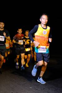 BIB: 41018
                            <button type="button" onclick="openModal(8648365)" class="btn btn-primary btn-sm float-right btn-popup" data-toggle="modal" data-target=".modal-high-quality">
                        <i class="fas fa-shopping-cart"></i> Add to Cart
                    </button>
                                            <button type="button" onclick="isThisMe(8648365, true)" class="btn btn-success btn-sm float-right btn-popup btn-isme hidden" data-toggle="tooltip" data-placement="bottom" title="นี่คือรูปของคุณใช่ไหม คลิกที่นี่เพื่อเอาเข้าอัลบั้ม">
                        <i class="fas fa-plus"></i> Add to album
                    </button>
                    <button type="button" onclick="isThisMe(8648365, false)" class="btn btn-warning btn-sm float-right btn-popup btn-isnotme hidden">
                        <i class="fas fa-ban"></i> Remove from album
                    </button>