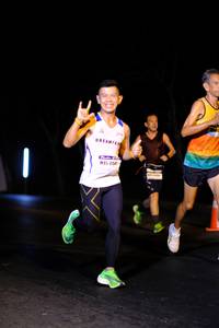 BIB: 454
                            <button type="button" onclick="openModal(8697113)" class="btn btn-primary btn-sm float-right btn-popup" data-toggle="modal" data-target=".modal-high-quality">
                        <i class="fas fa-shopping-cart"></i> Add to Cart
                    </button>
                                            <button type="button" onclick="isThisMe(8697113, true)" class="btn btn-success btn-sm float-right btn-popup btn-isme hidden" data-toggle="tooltip" data-placement="bottom" title="นี่คือรูปของคุณใช่ไหม คลิกที่นี่เพื่อเอาเข้าอัลบั้ม">
                        <i class="fas fa-plus"></i> Add to album
                    </button>
                    <button type="button" onclick="isThisMe(8697113, false)" class="btn btn-warning btn-sm float-right btn-popup btn-isnotme hidden">
                        <i class="fas fa-ban"></i> Remove from album
                    </button>