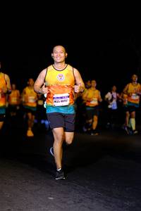 BIB: 4075
                            <button type="button" onclick="openModal(9006126)" class="btn btn-primary btn-sm float-right btn-popup" data-toggle="modal" data-target=".modal-high-quality">
                        <i class="fas fa-shopping-cart"></i> Add to Cart
                    </button>
                                            <button type="button" onclick="isThisMe(9006126, true)" class="btn btn-success btn-sm float-right btn-popup btn-isme hidden" data-toggle="tooltip" data-placement="bottom" title="นี่คือรูปของคุณใช่ไหม คลิกที่นี่เพื่อเอาเข้าอัลบั้ม">
                        <i class="fas fa-plus"></i> Add to album
                    </button>
                    <button type="button" onclick="isThisMe(9006126, false)" class="btn btn-warning btn-sm float-right btn-popup btn-isnotme hidden">
                        <i class="fas fa-ban"></i> Remove from album
                    </button>