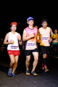 BIB: 41680, 42549, 40273
                            <button type="button" onclick="openModal(9040435)" class="btn btn-primary btn-sm float-right btn-popup" data-toggle="modal" data-target=".modal-high-quality">
                        <i class="fas fa-shopping-cart"></i> Add to Cart
                    </button>
                                            <button type="button" onclick="isThisMe(9040435, true)" class="btn btn-success btn-sm float-right btn-popup btn-isme hidden" data-toggle="tooltip" data-placement="bottom" title="นี่คือรูปของคุณใช่ไหม คลิกที่นี่เพื่อเอาเข้าอัลบั้ม">
                        <i class="fas fa-plus"></i> Add to album
                    </button>
                    <button type="button" onclick="isThisMe(9040435, false)" class="btn btn-warning btn-sm float-right btn-popup btn-isnotme hidden">
                        <i class="fas fa-ban"></i> Remove from album
                    </button>