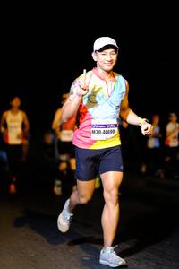 BIB: 40699
                            <button type="button" onclick="openModal(8716044)" class="btn btn-primary btn-sm float-right btn-popup" data-toggle="modal" data-target=".modal-high-quality">
                        <i class="fas fa-shopping-cart"></i> Add to Cart
                    </button>
                                            <button type="button" onclick="isThisMe(8716044, true)" class="btn btn-success btn-sm float-right btn-popup btn-isme hidden" data-toggle="tooltip" data-placement="bottom" title="นี่คือรูปของคุณใช่ไหม คลิกที่นี่เพื่อเอาเข้าอัลบั้ม">
                        <i class="fas fa-plus"></i> Add to album
                    </button>
                    <button type="button" onclick="isThisMe(8716044, false)" class="btn btn-warning btn-sm float-right btn-popup btn-isnotme hidden">
                        <i class="fas fa-ban"></i> Remove from album
                    </button>