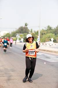 BIB: 40776
                            <button type="button" onclick="openModal(8982598)" class="btn btn-primary btn-sm float-right btn-popup" data-toggle="modal" data-target=".modal-high-quality">
                        <i class="fas fa-shopping-cart"></i> Add to Cart
                    </button>
                                            <button type="button" onclick="isThisMe(8982598, true)" class="btn btn-success btn-sm float-right btn-popup btn-isme hidden" data-toggle="tooltip" data-placement="bottom" title="นี่คือรูปของคุณใช่ไหม คลิกที่นี่เพื่อเอาเข้าอัลบั้ม">
                        <i class="fas fa-plus"></i> Add to album
                    </button>
                    <button type="button" onclick="isThisMe(8982598, false)" class="btn btn-warning btn-sm float-right btn-popup btn-isnotme hidden">
                        <i class="fas fa-ban"></i> Remove from album
                    </button>