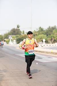 BIB: 4117
                            <button type="button" onclick="openModal(8982081)" class="btn btn-primary btn-sm float-right btn-popup" data-toggle="modal" data-target=".modal-high-quality">
                        <i class="fas fa-shopping-cart"></i> Add to Cart
                    </button>
                                            <button type="button" onclick="isThisMe(8982081, true)" class="btn btn-success btn-sm float-right btn-popup btn-isme hidden" data-toggle="tooltip" data-placement="bottom" title="นี่คือรูปของคุณใช่ไหม คลิกที่นี่เพื่อเอาเข้าอัลบั้ม">
                        <i class="fas fa-plus"></i> Add to album
                    </button>
                    <button type="button" onclick="isThisMe(8982081, false)" class="btn btn-warning btn-sm float-right btn-popup btn-isnotme hidden">
                        <i class="fas fa-ban"></i> Remove from album
                    </button>