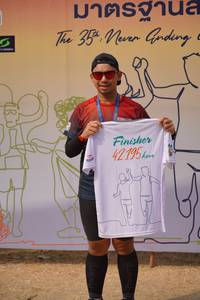 BIB: 354, 42195
                            <button type="button" onclick="openModal(8218706)" class="btn btn-primary btn-sm float-right btn-popup" data-toggle="modal" data-target=".modal-high-quality">
                        <i class="fas fa-shopping-cart"></i> Add to Cart
                    </button>
                                            <button type="button" onclick="isThisMe(8218706, true)" class="btn btn-success btn-sm float-right btn-popup btn-isme hidden" data-toggle="tooltip" data-placement="bottom" title="นี่คือรูปของคุณใช่ไหม คลิกที่นี่เพื่อเอาเข้าอัลบั้ม">
                        <i class="fas fa-plus"></i> Add to album
                    </button>
                    <button type="button" onclick="isThisMe(8218706, false)" class="btn btn-warning btn-sm float-right btn-popup btn-isnotme hidden">
                        <i class="fas fa-ban"></i> Remove from album
                    </button>