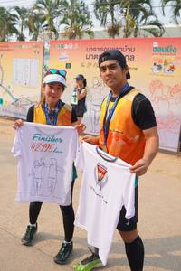 BIB: 42195
                            <button type="button" onclick="openModal(7514741)" class="btn btn-primary btn-sm float-right btn-popup" data-toggle="modal" data-target=".modal-high-quality">
                        <i class="fas fa-shopping-cart"></i> Add to Cart
                    </button>
                                            <button type="button" onclick="isThisMe(7514741, true)" class="btn btn-success btn-sm float-right btn-popup btn-isme hidden" data-toggle="tooltip" data-placement="bottom" title="นี่คือรูปของคุณใช่ไหม คลิกที่นี่เพื่อเอาเข้าอัลบั้ม">
                        <i class="fas fa-plus"></i> Add to album
                    </button>
                    <button type="button" onclick="isThisMe(7514741, false)" class="btn btn-warning btn-sm float-right btn-popup btn-isnotme hidden">
                        <i class="fas fa-ban"></i> Remove from album
                    </button>