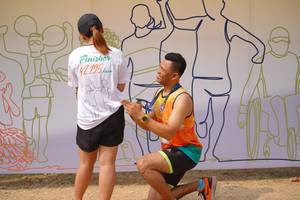 BIB: 42195, 
                            <button type="button" onclick="openModal(8196445)" class="btn btn-primary btn-sm float-right btn-popup" data-toggle="modal" data-target=".modal-high-quality">
                        <i class="fas fa-shopping-cart"></i> Add to Cart
                    </button>
                                            <button type="button" onclick="isThisMe(8196445, true)" class="btn btn-success btn-sm float-right btn-popup btn-isme hidden" data-toggle="tooltip" data-placement="bottom" title="นี่คือรูปของคุณใช่ไหม คลิกที่นี่เพื่อเอาเข้าอัลบั้ม">
                        <i class="fas fa-plus"></i> Add to album
                    </button>
                    <button type="button" onclick="isThisMe(8196445, false)" class="btn btn-warning btn-sm float-right btn-popup btn-isnotme hidden">
                        <i class="fas fa-ban"></i> Remove from album
                    </button>