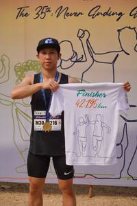 BIB: 42195, 216
                            <button type="button" onclick="openModal(8217760)" class="btn btn-primary btn-sm float-right btn-popup" data-toggle="modal" data-target=".modal-high-quality">
                        <i class="fas fa-shopping-cart"></i> Add to Cart
                    </button>
                                            <button type="button" onclick="isThisMe(8217760, true)" class="btn btn-success btn-sm float-right btn-popup btn-isme hidden" data-toggle="tooltip" data-placement="bottom" title="นี่คือรูปของคุณใช่ไหม คลิกที่นี่เพื่อเอาเข้าอัลบั้ม">
                        <i class="fas fa-plus"></i> Add to album
                    </button>
                    <button type="button" onclick="isThisMe(8217760, false)" class="btn btn-warning btn-sm float-right btn-popup btn-isnotme hidden">
                        <i class="fas fa-ban"></i> Remove from album
                    </button>