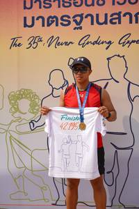 BIB: 354, 42195
                            <button type="button" onclick="openModal(8194329)" class="btn btn-primary btn-sm float-right btn-popup" data-toggle="modal" data-target=".modal-high-quality">
                        <i class="fas fa-shopping-cart"></i> Add to Cart
                    </button>
                                            <button type="button" onclick="isThisMe(8194329, true)" class="btn btn-success btn-sm float-right btn-popup btn-isme hidden" data-toggle="tooltip" data-placement="bottom" title="นี่คือรูปของคุณใช่ไหม คลิกที่นี่เพื่อเอาเข้าอัลบั้ม">
                        <i class="fas fa-plus"></i> Add to album
                    </button>
                    <button type="button" onclick="isThisMe(8194329, false)" class="btn btn-warning btn-sm float-right btn-popup btn-isnotme hidden">
                        <i class="fas fa-ban"></i> Remove from album
                    </button>