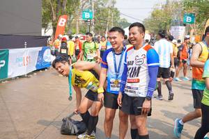 BIB: 6626
                            <button type="button" onclick="openModal(7520124)" class="btn btn-primary btn-sm float-right btn-popup" data-toggle="modal" data-target=".modal-high-quality">
                        <i class="fas fa-shopping-cart"></i> Add to Cart
                    </button>
                                            <button type="button" onclick="isThisMe(7520124, true)" class="btn btn-success btn-sm float-right btn-popup btn-isme hidden" data-toggle="tooltip" data-placement="bottom" title="นี่คือรูปของคุณใช่ไหม คลิกที่นี่เพื่อเอาเข้าอัลบั้ม">
                        <i class="fas fa-plus"></i> Add to album
                    </button>
                    <button type="button" onclick="isThisMe(7520124, false)" class="btn btn-warning btn-sm float-right btn-popup btn-isnotme hidden">
                        <i class="fas fa-ban"></i> Remove from album
                    </button>