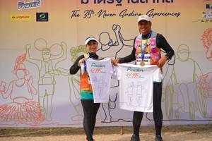 BIB: 948, 42195
                            <button type="button" onclick="openModal(8196734)" class="btn btn-primary btn-sm float-right btn-popup" data-toggle="modal" data-target=".modal-high-quality">
                        <i class="fas fa-shopping-cart"></i> Add to Cart
                    </button>
                                            <button type="button" onclick="isThisMe(8196734, true)" class="btn btn-success btn-sm float-right btn-popup btn-isme hidden" data-toggle="tooltip" data-placement="bottom" title="นี่คือรูปของคุณใช่ไหม คลิกที่นี่เพื่อเอาเข้าอัลบั้ม">
                        <i class="fas fa-plus"></i> Add to album
                    </button>
                    <button type="button" onclick="isThisMe(8196734, false)" class="btn btn-warning btn-sm float-right btn-popup btn-isnotme hidden">
                        <i class="fas fa-ban"></i> Remove from album
                    </button>