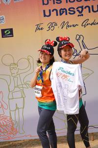 BIB: 42195
                            <button type="button" onclick="openModal(8196681)" class="btn btn-primary btn-sm float-right btn-popup" data-toggle="modal" data-target=".modal-high-quality">
                        <i class="fas fa-shopping-cart"></i> Add to Cart
                    </button>
                                            <button type="button" onclick="isThisMe(8196681, true)" class="btn btn-success btn-sm float-right btn-popup btn-isme hidden" data-toggle="tooltip" data-placement="bottom" title="นี่คือรูปของคุณใช่ไหม คลิกที่นี่เพื่อเอาเข้าอัลบั้ม">
                        <i class="fas fa-plus"></i> Add to album
                    </button>
                    <button type="button" onclick="isThisMe(8196681, false)" class="btn btn-warning btn-sm float-right btn-popup btn-isnotme hidden">
                        <i class="fas fa-ban"></i> Remove from album
                    </button>