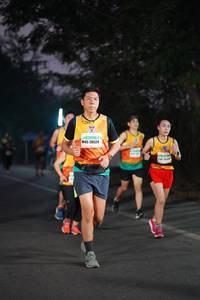 BIB: 26524
                            <button type="button" onclick="openModal(8636572)" class="btn btn-primary btn-sm float-right btn-popup" data-toggle="modal" data-target=".modal-high-quality">
                        <i class="fas fa-shopping-cart"></i> Add to Cart
                    </button>
                                            <button type="button" onclick="isThisMe(8636572, true)" class="btn btn-success btn-sm float-right btn-popup btn-isme hidden" data-toggle="tooltip" data-placement="bottom" title="นี่คือรูปของคุณใช่ไหม คลิกที่นี่เพื่อเอาเข้าอัลบั้ม">
                        <i class="fas fa-plus"></i> Add to album
                    </button>
                    <button type="button" onclick="isThisMe(8636572, false)" class="btn btn-warning btn-sm float-right btn-popup btn-isnotme hidden">
                        <i class="fas fa-ban"></i> Remove from album
                    </button>