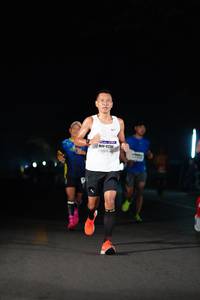 BIB: 41204
                            <button type="button" onclick="openModal(8260785)" class="btn btn-primary btn-sm float-right btn-popup" data-toggle="modal" data-target=".modal-high-quality">
                        <i class="fas fa-shopping-cart"></i> Add to Cart
                    </button>
                                            <button type="button" onclick="isThisMe(8260785, true)" class="btn btn-success btn-sm float-right btn-popup btn-isme hidden" data-toggle="tooltip" data-placement="bottom" title="นี่คือรูปของคุณใช่ไหม คลิกที่นี่เพื่อเอาเข้าอัลบั้ม">
                        <i class="fas fa-plus"></i> Add to album
                    </button>
                    <button type="button" onclick="isThisMe(8260785, false)" class="btn btn-warning btn-sm float-right btn-popup btn-isnotme hidden">
                        <i class="fas fa-ban"></i> Remove from album
                    </button>