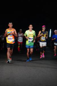 BIB: 4820
                            <button type="button" onclick="openModal(8286671)" class="btn btn-primary btn-sm float-right btn-popup" data-toggle="modal" data-target=".modal-high-quality">
                        <i class="fas fa-shopping-cart"></i> Add to Cart
                    </button>
                                            <button type="button" onclick="isThisMe(8286671, true)" class="btn btn-success btn-sm float-right btn-popup btn-isme hidden" data-toggle="tooltip" data-placement="bottom" title="นี่คือรูปของคุณใช่ไหม คลิกที่นี่เพื่อเอาเข้าอัลบั้ม">
                        <i class="fas fa-plus"></i> Add to album
                    </button>
                    <button type="button" onclick="isThisMe(8286671, false)" class="btn btn-warning btn-sm float-right btn-popup btn-isnotme hidden">
                        <i class="fas fa-ban"></i> Remove from album
                    </button>