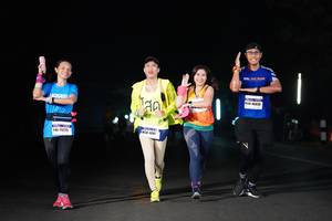 BIB: 15225, 400
                            <button type="button" onclick="openModal(8502369)" class="btn btn-primary btn-sm float-right btn-popup" data-toggle="modal" data-target=".modal-high-quality">
                        <i class="fas fa-shopping-cart"></i> Add to Cart
                    </button>
                                            <button type="button" onclick="isThisMe(8502369, true)" class="btn btn-success btn-sm float-right btn-popup btn-isme hidden" data-toggle="tooltip" data-placement="bottom" title="นี่คือรูปของคุณใช่ไหม คลิกที่นี่เพื่อเอาเข้าอัลบั้ม">
                        <i class="fas fa-plus"></i> Add to album
                    </button>
                    <button type="button" onclick="isThisMe(8502369, false)" class="btn btn-warning btn-sm float-right btn-popup btn-isnotme hidden">
                        <i class="fas fa-ban"></i> Remove from album
                    </button>