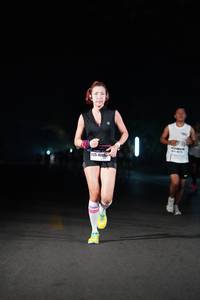 BIB: 4056
                            <button type="button" onclick="openModal(8246834)" class="btn btn-primary btn-sm float-right btn-popup" data-toggle="modal" data-target=".modal-high-quality">
                        <i class="fas fa-shopping-cart"></i> Add to Cart
                    </button>
                                            <button type="button" onclick="isThisMe(8246834, true)" class="btn btn-success btn-sm float-right btn-popup btn-isme hidden" data-toggle="tooltip" data-placement="bottom" title="นี่คือรูปของคุณใช่ไหม คลิกที่นี่เพื่อเอาเข้าอัลบั้ม">
                        <i class="fas fa-plus"></i> Add to album
                    </button>
                    <button type="button" onclick="isThisMe(8246834, false)" class="btn btn-warning btn-sm float-right btn-popup btn-isnotme hidden">
                        <i class="fas fa-ban"></i> Remove from album
                    </button>