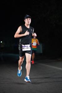 BIB: 4349
                            <button type="button" onclick="openModal(8244125)" class="btn btn-primary btn-sm float-right btn-popup" data-toggle="modal" data-target=".modal-high-quality">
                        <i class="fas fa-shopping-cart"></i> Add to Cart
                    </button>
                                            <button type="button" onclick="isThisMe(8244125, true)" class="btn btn-success btn-sm float-right btn-popup btn-isme hidden" data-toggle="tooltip" data-placement="bottom" title="นี่คือรูปของคุณใช่ไหม คลิกที่นี่เพื่อเอาเข้าอัลบั้ม">
                        <i class="fas fa-plus"></i> Add to album
                    </button>
                    <button type="button" onclick="isThisMe(8244125, false)" class="btn btn-warning btn-sm float-right btn-popup btn-isnotme hidden">
                        <i class="fas fa-ban"></i> Remove from album
                    </button>