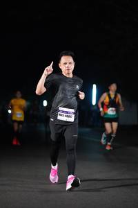 BIB: 40847
                            <button type="button" onclick="openModal(8267263)" class="btn btn-primary btn-sm float-right btn-popup" data-toggle="modal" data-target=".modal-high-quality">
                        <i class="fas fa-shopping-cart"></i> Add to Cart
                    </button>
                                            <button type="button" onclick="isThisMe(8267263, true)" class="btn btn-success btn-sm float-right btn-popup btn-isme hidden" data-toggle="tooltip" data-placement="bottom" title="นี่คือรูปของคุณใช่ไหม คลิกที่นี่เพื่อเอาเข้าอัลบั้ม">
                        <i class="fas fa-plus"></i> Add to album
                    </button>
                    <button type="button" onclick="isThisMe(8267263, false)" class="btn btn-warning btn-sm float-right btn-popup btn-isnotme hidden">
                        <i class="fas fa-ban"></i> Remove from album
                    </button>