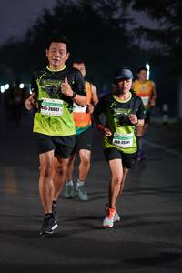 BIB: 26607, 25191
                            <button type="button" onclick="openModal(8621589)" class="btn btn-primary btn-sm float-right btn-popup" data-toggle="modal" data-target=".modal-high-quality">
                        <i class="fas fa-shopping-cart"></i> Add to Cart
                    </button>
                                            <button type="button" onclick="isThisMe(8621589, true)" class="btn btn-success btn-sm float-right btn-popup btn-isme hidden" data-toggle="tooltip" data-placement="bottom" title="นี่คือรูปของคุณใช่ไหม คลิกที่นี่เพื่อเอาเข้าอัลบั้ม">
                        <i class="fas fa-plus"></i> Add to album
                    </button>
                    <button type="button" onclick="isThisMe(8621589, false)" class="btn btn-warning btn-sm float-right btn-popup btn-isnotme hidden">
                        <i class="fas fa-ban"></i> Remove from album
                    </button>