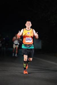 BIB: 42600
                            <button type="button" onclick="openModal(8286434)" class="btn btn-primary btn-sm float-right btn-popup" data-toggle="modal" data-target=".modal-high-quality">
                        <i class="fas fa-shopping-cart"></i> Add to Cart
                    </button>
                                            <button type="button" onclick="isThisMe(8286434, true)" class="btn btn-success btn-sm float-right btn-popup btn-isme hidden" data-toggle="tooltip" data-placement="bottom" title="นี่คือรูปของคุณใช่ไหม คลิกที่นี่เพื่อเอาเข้าอัลบั้ม">
                        <i class="fas fa-plus"></i> Add to album
                    </button>
                    <button type="button" onclick="isThisMe(8286434, false)" class="btn btn-warning btn-sm float-right btn-popup btn-isnotme hidden">
                        <i class="fas fa-ban"></i> Remove from album
                    </button>