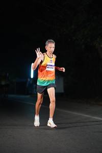 BIB: 640
                            <button type="button" onclick="openModal(8244942)" class="btn btn-primary btn-sm float-right btn-popup" data-toggle="modal" data-target=".modal-high-quality">
                        <i class="fas fa-shopping-cart"></i> Add to Cart
                    </button>
                                            <button type="button" onclick="isThisMe(8244942, true)" class="btn btn-success btn-sm float-right btn-popup btn-isme hidden" data-toggle="tooltip" data-placement="bottom" title="นี่คือรูปของคุณใช่ไหม คลิกที่นี่เพื่อเอาเข้าอัลบั้ม">
                        <i class="fas fa-plus"></i> Add to album
                    </button>
                    <button type="button" onclick="isThisMe(8244942, false)" class="btn btn-warning btn-sm float-right btn-popup btn-isnotme hidden">
                        <i class="fas fa-ban"></i> Remove from album
                    </button>