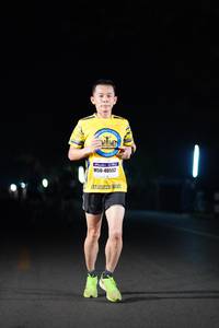 BIB: 40552
                            <button type="button" onclick="openModal(8229089)" class="btn btn-primary btn-sm float-right btn-popup" data-toggle="modal" data-target=".modal-high-quality">
                        <i class="fas fa-shopping-cart"></i> Add to Cart
                    </button>
                                            <button type="button" onclick="isThisMe(8229089, true)" class="btn btn-success btn-sm float-right btn-popup btn-isme hidden" data-toggle="tooltip" data-placement="bottom" title="นี่คือรูปของคุณใช่ไหม คลิกที่นี่เพื่อเอาเข้าอัลบั้ม">
                        <i class="fas fa-plus"></i> Add to album
                    </button>
                    <button type="button" onclick="isThisMe(8229089, false)" class="btn btn-warning btn-sm float-right btn-popup btn-isnotme hidden">
                        <i class="fas fa-ban"></i> Remove from album
                    </button>